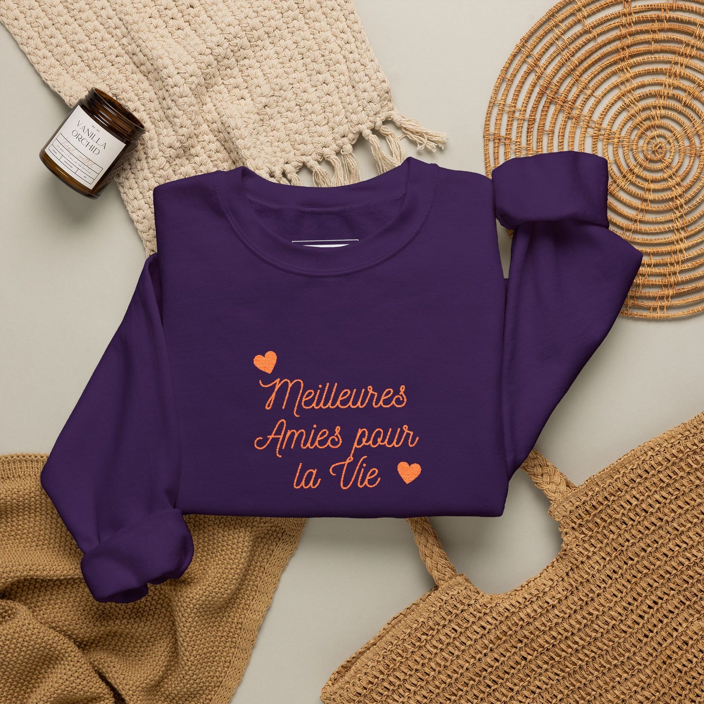 Crewneck Sweatshirt – 'Mistakes Arrive' Cute Script Heart Graphic, Cozy Casual Pullover