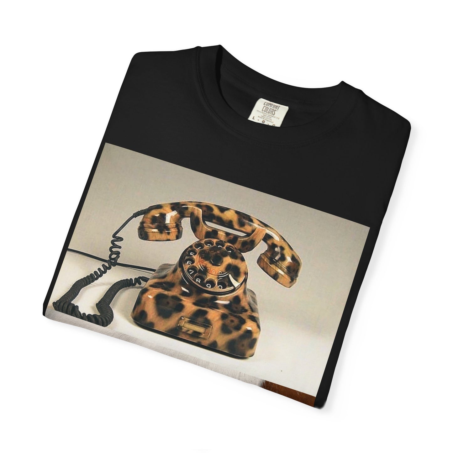 Inspired Leopard Phone Graphic T-Shirt