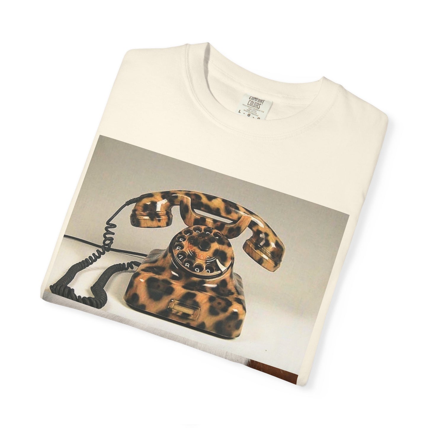 Inspired Leopard Phone Graphic T-Shirt